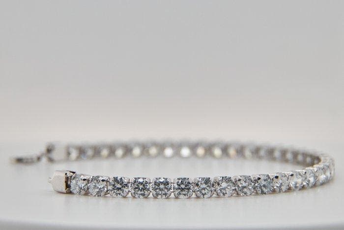 Armband - 14 karaat Witgoud - 10.50ct. tw. Diamant, Bijoux, Sacs & Beauté, Bracelets