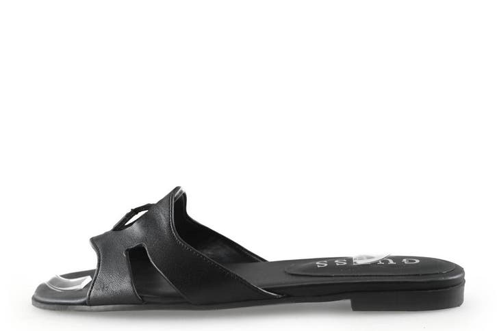 Guess Slippers in maat 40 Zwart, Kleding | Dames, Schoenen, Zwart, Zo goed als nieuw, Slippers, Verzenden