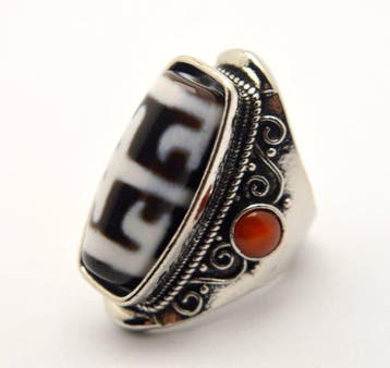Perle DZI tibétaine - talisman - Bague