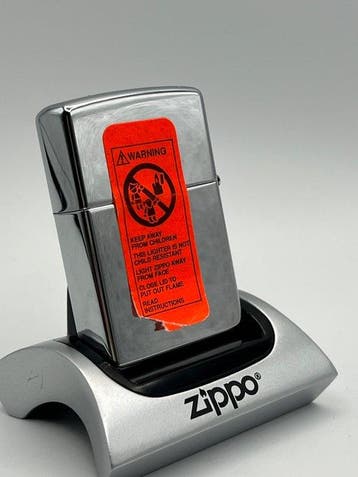 Zippo - Majestic Deer / Wildlife Theme - High Polish Chrome, Verzamelen, Nieuw
