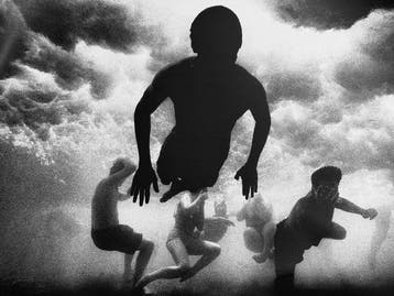 Trent Parke - Magnum Photos - Bondi Beach, Australia, 2000 -