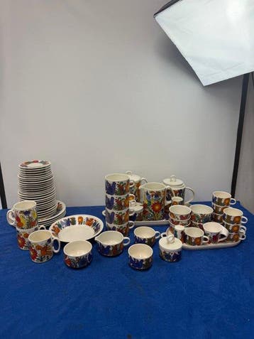 Villeroy & Boch - Service à boisson (66) - Porcelaine -