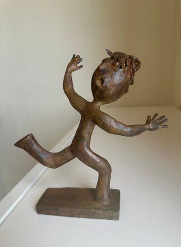 Ripollés (1932) - sculptuur, Chico corriendo - 19 cm - Brons