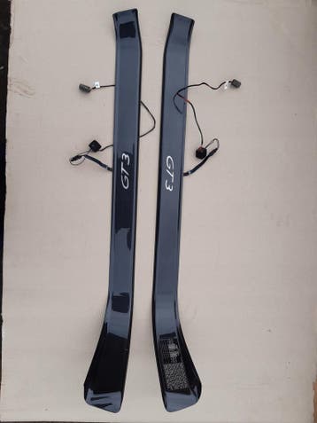 Porsche 997 GT3 carbon side skirt rechts, Autos : Pièces & Accessoires, Verzenden