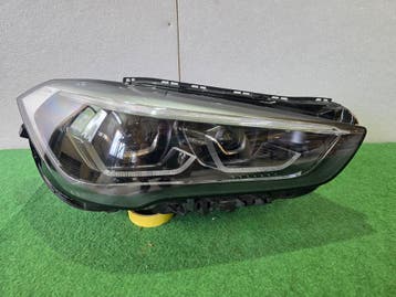 Phare av. droit BMW X1 F48 F49 LCI 2019 - 2022 Full LED, Ophalen, Utilisé, BMW