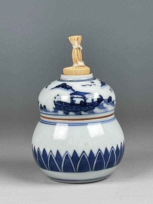 Heian Jogaku - Container - blauw en wit landschappatroon -, Antiek en Kunst, Antiek | Overige Antiek