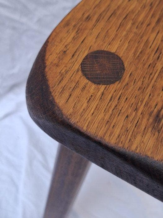 Tabouret - Chêne - Table d’appoint brutaliste, Antiquités & Art, Art | Objets design