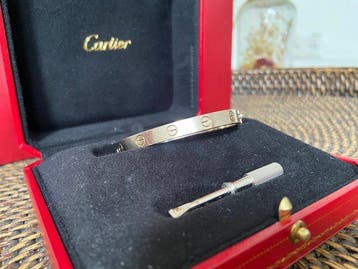 Cartier - Armband - Love - 18 karaat Witgoud - Maat 16 –, Nieuw