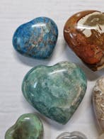 Big lot with crystal hearts, different minerals 8,7 - 4,5 cm