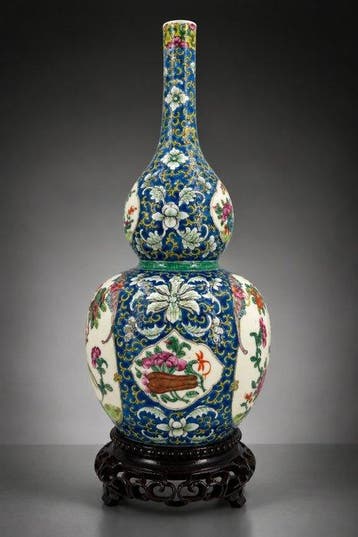 Vaas - Porselein - China - Qing Dynastie (1644-1911) -, Antiquités & Art