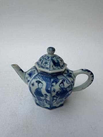 Théière - Porcelaine - Kang xi Long Eliza