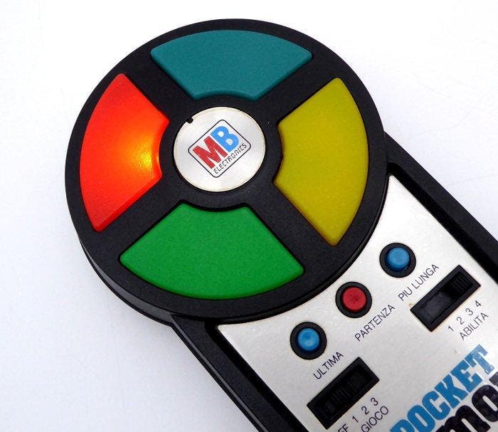 MB - Retrogaming: Pocket Simon - WORKING!!! - Handheld, Games en Spelcomputers, Spelcomputers | Overige Accessoires