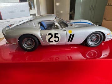 Kyosho 1:18 - Voiture de sport miniature - Ferrari 250 GTO, Nieuw