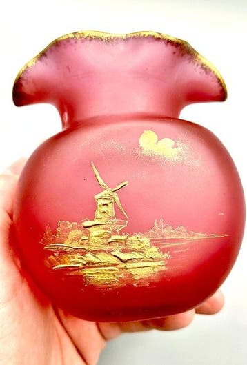 LEGRAS (1839-1916) - MONTJOYE - Vase - Rare Vase Mérovée «