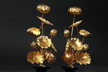 Fleurs de lotus pour autel bouddhiste (paire) avec vases -
