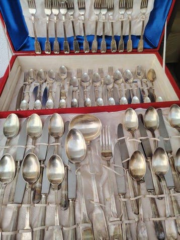 Ménagère pour 12 personnes (87) - Plaqué(e) argent