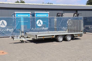 Veiling: Machinetransporter 2700kg