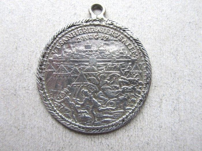 Nederland. Medal Ontzet van Leiden 1574 in sierrand met, Timbres & Monnaies, Monnaies | Pays-Bas