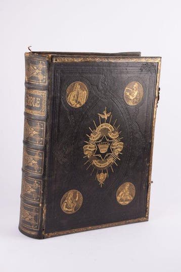 Browns self-interpreting family bible - 1860
