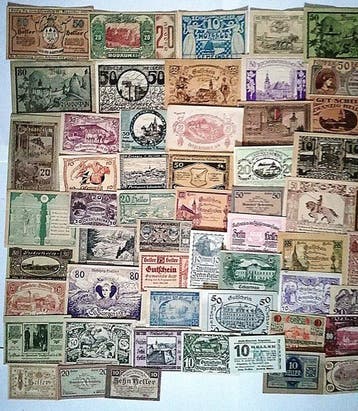Wereld. - 82 Banknotes - Various Dates (Zonder minimumprijs), Postzegels en Munten