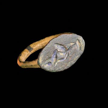 Oud-Romeins Brons Prachtige figuurring – Geëtste menselijke