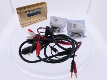 HTRC Imax B6 V2 80W 6A RC Balanslader Voor LiIon/Life/NiC..., Ophalen of Verzenden, Gebruikt