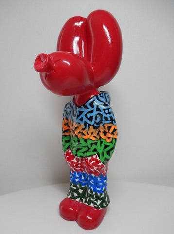 Enigme09 (1979) - Red Street Balloon Dog