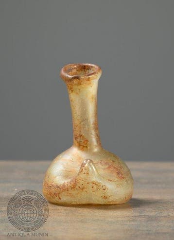 Oud-Romeins, Keizerrijk Glas Romeins glazen askos in de vorm