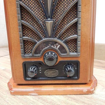 Spirit of St. Louis - S.O.S.L. Retro Art Deco Style AM/FM