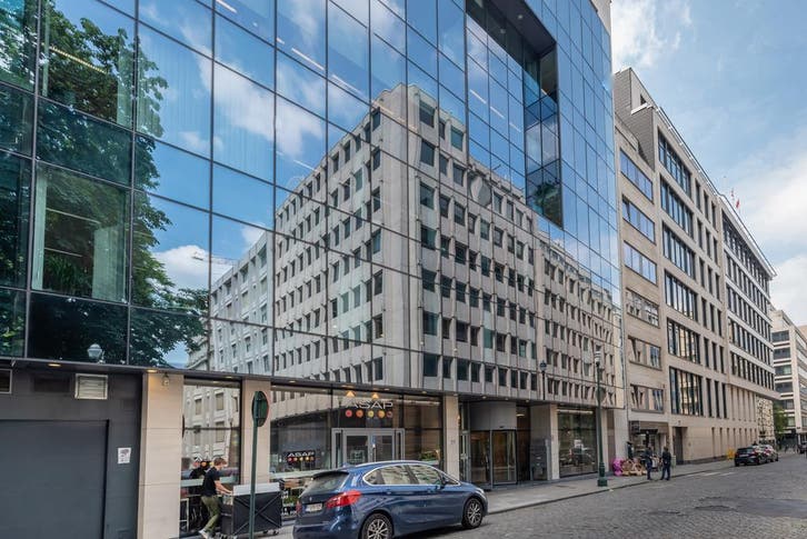 Kantoorruimte voor 2 in EU Square de Meeûs, Articles professionnels, Immobilier d'entreprise