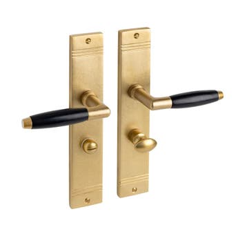 Deurklink Retro op schild met wc slot, messing getrommeld, Ophalen of Verzenden, Klink of Kruk