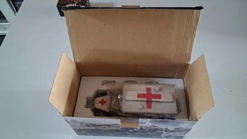 KING & COUNTRY 1:35 - Model militair voertuig - WH004 “Opel