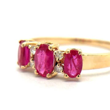 Ring - 14 karaat Geel goud - 1.22ct. tw. Robijn - Diamant, Nieuw