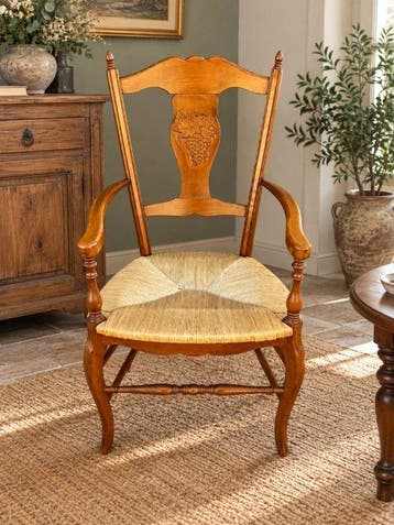 Fauteuil - fruitiger hout, riet - Fauteuil in provincestijl, Antiek en Kunst
