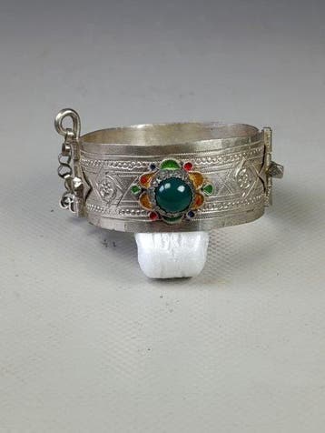 Bracelet berbère algérien en métal argenté - Algérie - mid