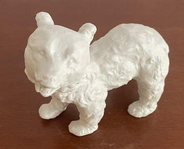 Schaubach Kunst - Beeldje - Beertje - Biscuit porselein