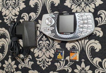 Nokia N-Gage - Mobiele telefoon