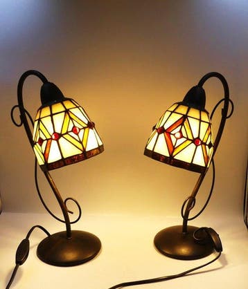 Lamp (2) - glas-in-lood, metaal, cabochons - Stijl Tiffany