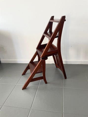Trapje - ladder/ transformerstoel - Hout