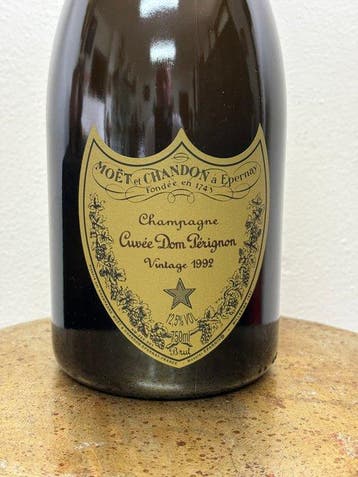 1992 Dom Pérignon - Champagne Brut - 1 Bouteille (0,75 l), Collections, Vins