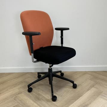 Vitra T-chair design bureaustoel, oranje - zwart, Ergonomisch, Gebruikt, Zwart, Bureaustoel