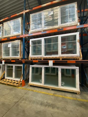 Magazijnverkoop ramen, deuren schuiframen + 8000/st OP STOCK, Ophalen, Kunststof, Nieuw, Inclusief glas