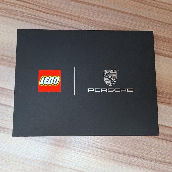Lego - Promotional - 5006655 - LEGO PORSCHE BOX SET 5006655, Kinderen en Baby's, Speelgoed | Duplo en Lego