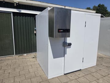 koelcel 210 x 150 x 200 cm stekker klaar, Gebruikt, Koelen en Vriezen