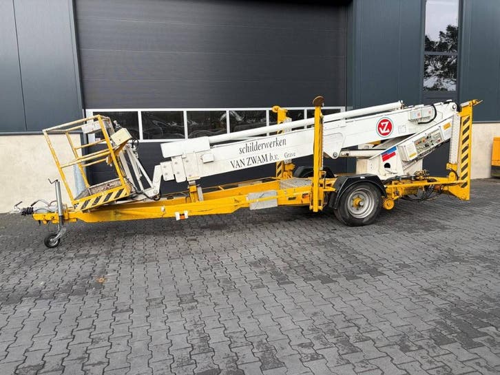 Veiling: Aanhangerhoogwerker Custers 0R20B 200kg 20m 2001, Articles professionnels, Machines & Construction | Ascenseurs, Échafaudages & Échelles