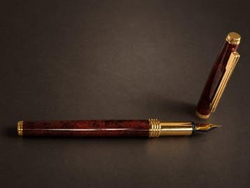 Christian Dior - Bordeaux marbled (14k Nib) - Vulpen, Nieuw