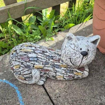sculptuur, Decorative Sleeping Cat Statue – Artistic Hand