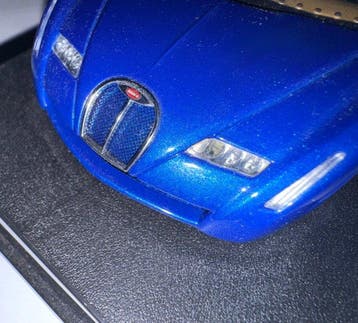 FLY - Voiture à sous Bugatti EB 18.3 Chiron / Viper GTS-R -