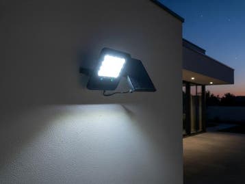 Veiling - 6x Solar 1000 Lumen LED Breedstraaler met Afstands, Nieuw