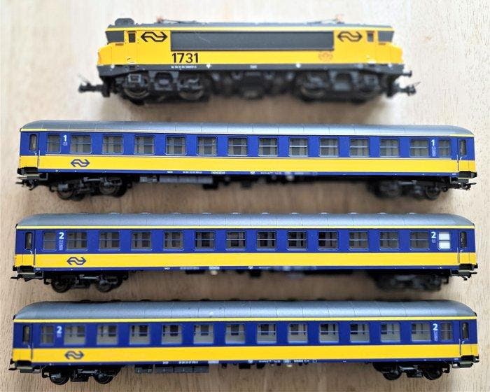 Roco H0 - 79687/74318/74316 - Treinset (4) - Serie 1700 met, Hobby & Loisirs créatifs, Trains miniatures | HO